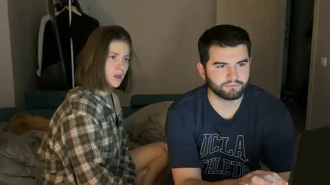 Alex and Jane online show from April 19, 2026, 2:38 pm