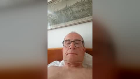 marginalie online show from June 12, 2026, 7:29 am