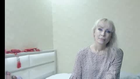 margo_supermilf888 online show from January 17, 2026, 1:27 pm