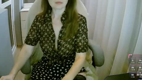 Mari online show from April 17, 2026, 10:13 pm