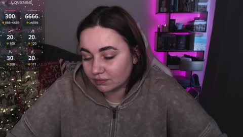 Snapshot of mari_moore7 chatting on December 17, 2024, 10:34 am mari moore online show from December 17, 2024, 10:34 am