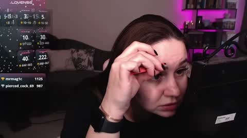 Snapshot of mari_moore7 chatting on February 7, 2025, 1:53 pm mari moore online show from February 7, 2025, 1:53 pm