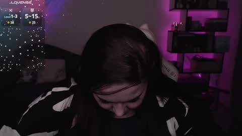 Snapshot of mari_moore7 chatting on March 4, 2025, 5:00 am mari moore online show from March 4, 2025, 5:00 am