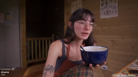 Snapshot of maria_alfonsina_ chatting on February 8, 2025, 8:10 pm Alfonsina online show from February 8, 2025, 8:10 pm