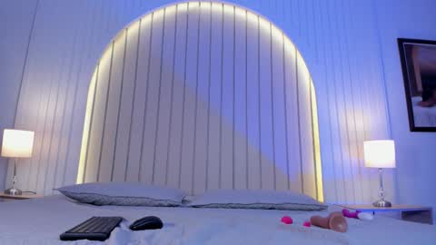 Maria  online show from October 15, 2025, 11:54 am