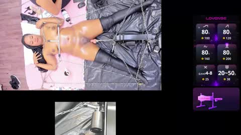 Snapshot of mariaam_07 chatting on February 2, 2026, 12:37 pm MARIAM online show from February 2, 2026, 12:37 pm