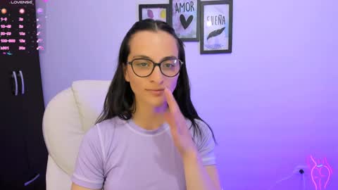 Snapshot of mariaan_m chatting on January 31, 2025, 8:33 pm Leidy online show from January 31, 2025, 8:33 pm