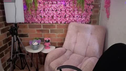 Maria online show from April 18, 2026, 7:07 pm