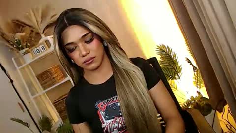 mariah_clara online show from January 9, 2026, 4:10 pm