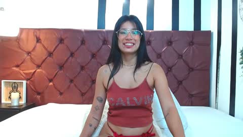 Mariana Guerra online show from January 28, 2025, 2:21 pm