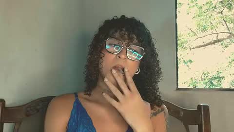 mariajuany99 online show from June 3, 2026, 6:35 pm