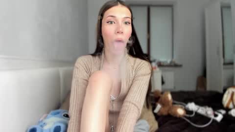 Mariam  online show from May 23, 2026, 2:28 am
