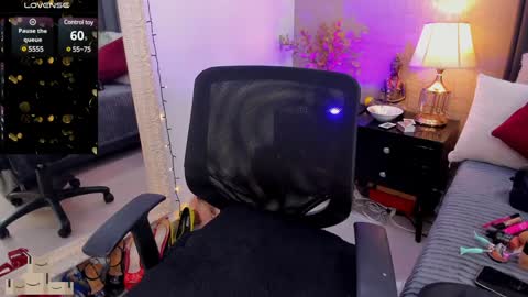 Snapshot of mariana_c chatting on January 27, 2025, 3:28 pm Mar y online show from January 27, 2025, 3:28 pm