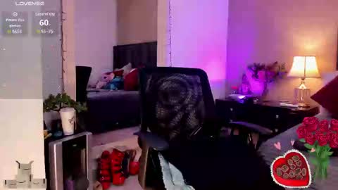 Snapshot of mariana_c chatting on February 19, 2025, 2:55 pm Mar y online show from February 19, 2025, 2:55 pm