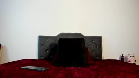 Snapshot of mariana_preciado chatting on January 21, 2025, 12:36 am Mariana Preciado online show from January 21, 2025, 12:36 am