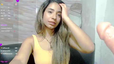 Snapshot of mariana_turner chatting on February 6, 2025, 6:08 am Mariana turner online show from February 6, 2025, 6:08 am