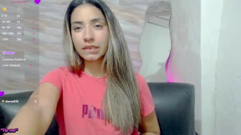 Snapshot of mariana_turner chatting on February 12, 2025, 12:48 am Mariana turner online show from February 12, 2025, 12:48 am