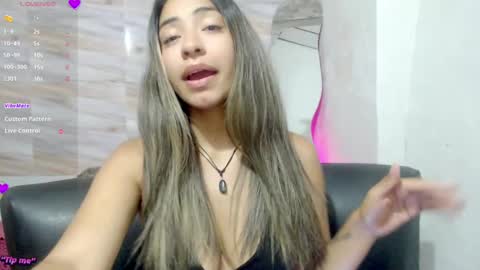 Snapshot of mariana_turner chatting on February 17, 2025, 3:47 am Mariana turner online show from February 17, 2025, 3:47 am