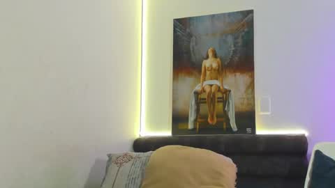 Snapshot of marianaa_aangel chatting on July 18, 2026, 12:31 pm Mariana Angel online show from July 18, 2026, 12:31 pm