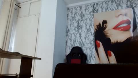 Snapshot of mariani_smith chatting on October 11, 2025, 1:09 pm Mariani online show from October 11, 2025, 1:09 pm