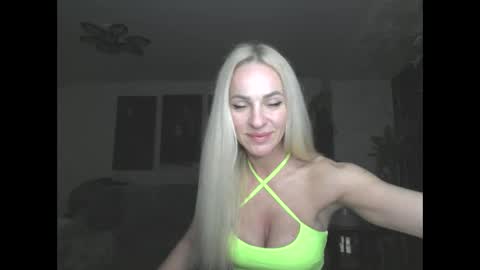 Snapshot of marianna1977 chatting on May 3, 2026, 5:30 pm marianna1977 online show from May 3, 2026, 5:30 pm