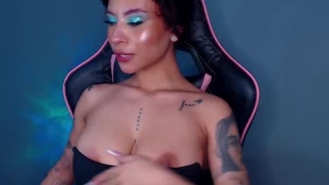 M A R I A N E online show from December 5, 2024, 7:27 am