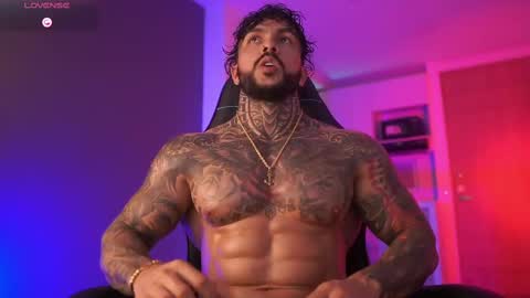 Snapshot of mariano_costa chatting on October 30, 2025, 5:09 am Mariano Costa online show from October 30, 2025, 5:09 am