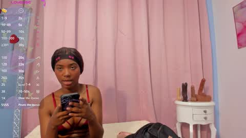 marianrosse online show from March 14, 2026, 2:39 am