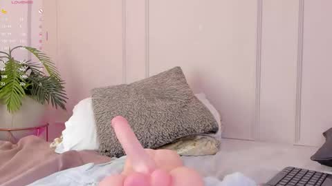 Maria Pettit online show from January 5, 2026, 5:27 pm