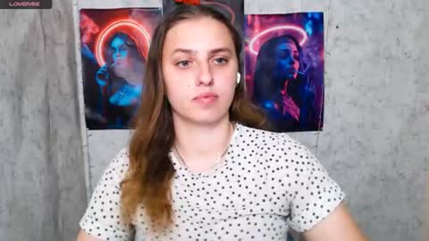 Snapshot of mariatess_ chatting on June 9, 2026, 11:44 am Mariia online show from June 9, 2026, 11:44 am