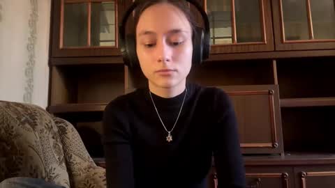 Snapshot of maricruzsilleman chatting on March 12, 2026, 3:07 pm Lois online show from March 12, 2026, 3:07 pm