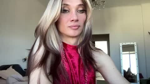 Mari online show from April 9, 2026, 7:25 am