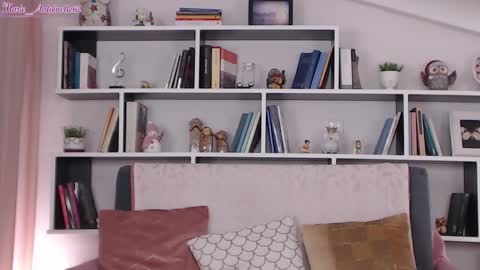 Snapshot of marie_antoinette62 chatting on December 10, 2024, 6:28 pm Maria online show from December 10, 2024, 6:28 pm