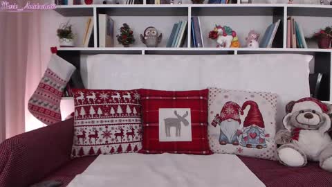 Snapshot of marie_antoinette62 chatting on December 13, 2024, 3:21 pm Maria online show from December 13, 2024, 3:21 pm