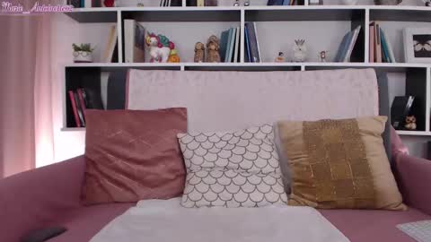 Snapshot of marie_antoinette62 chatting on February 4, 2025, 3:47 pm Maria online show from February 4, 2025, 3:47 pm