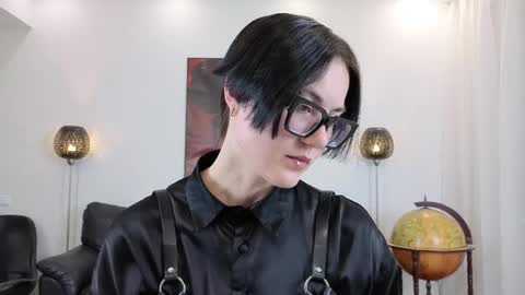 Marie Fitch online show from May 4, 2026, 12:50 am