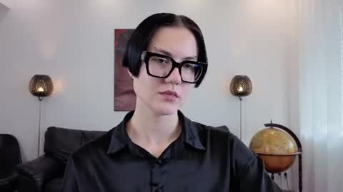 Marie Fitch online show from June 11, 2026, 3:48 am