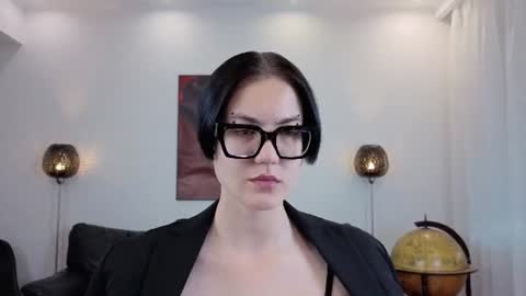 Marie Fitch online show from June 22, 2026, 2:02 am