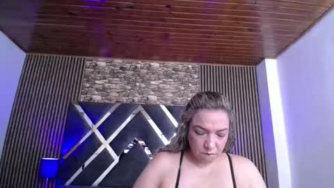marie_hss online show from January 17, 2026, 8:01 pm