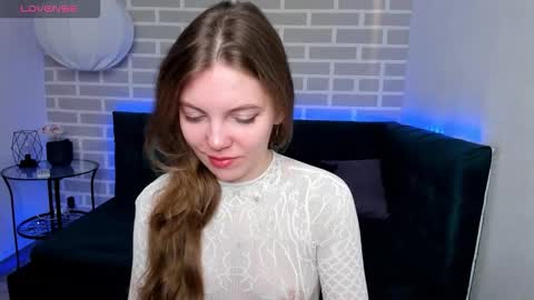 Snapshot of marie_reyes_ chatting on October 11, 2025, 1:38 am Mary 3 online show from October 11, 2025, 1:38 am