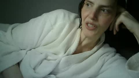 Snapshot of mariejojo chatting on November 17, 2025, 1:50 pm Mariejojo online show from November 17, 2025, 1:50 pm