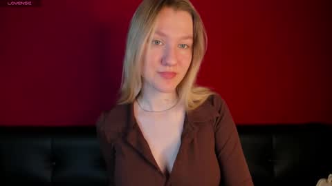 mariel_brown online show from September 26, 2025, 8:29 am