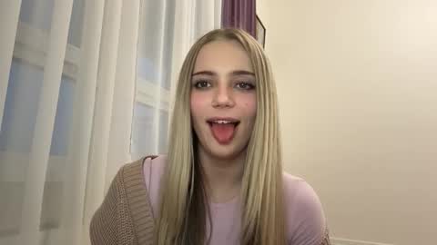 Sofia online show from March 1, 2026, 3:14 pm