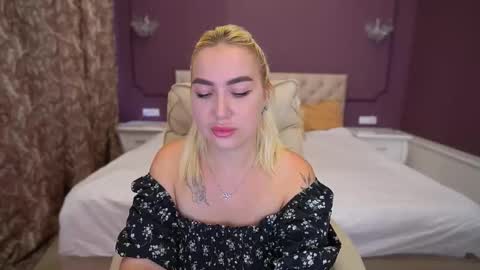 Snapshot of mariellavv chatting on September 10, 2025, 7:30 am Mariella online show from September 10, 2025, 7:30 am