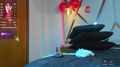 Snapshot of marielqueenx chatting on February 15, 2025, 1:49 pm Viviana online show from February 15, 2025, 1:49 pm