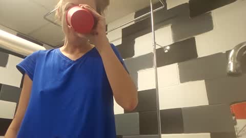 Marie Ann Waters online show from February 3, 2025, 2:02 pm