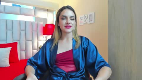 mariiahneedles online show from January 7, 2025, 9:35 pm