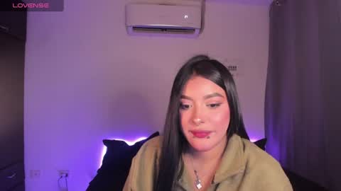 Snapshot of mariiana_hasper chatting on June 19, 2026, 7:45 am Mariana Hasper online show from June 19, 2026, 7:45 am