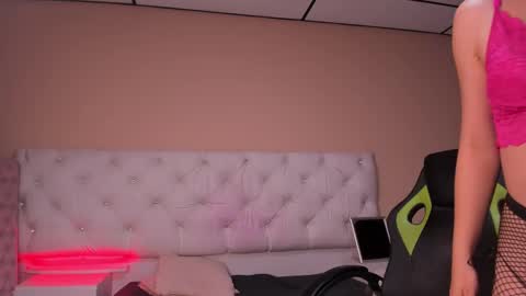 mariie_tayy online show from December 12, 2024, 12:05 am