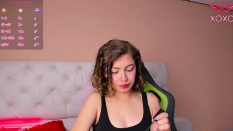 mariie_tayy online show from January 31, 2025, 7:51 pm